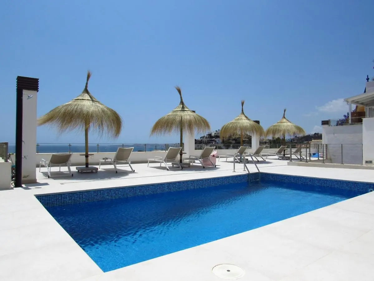 شقة Penthouse Carabela Seaviews بينالماذينا
